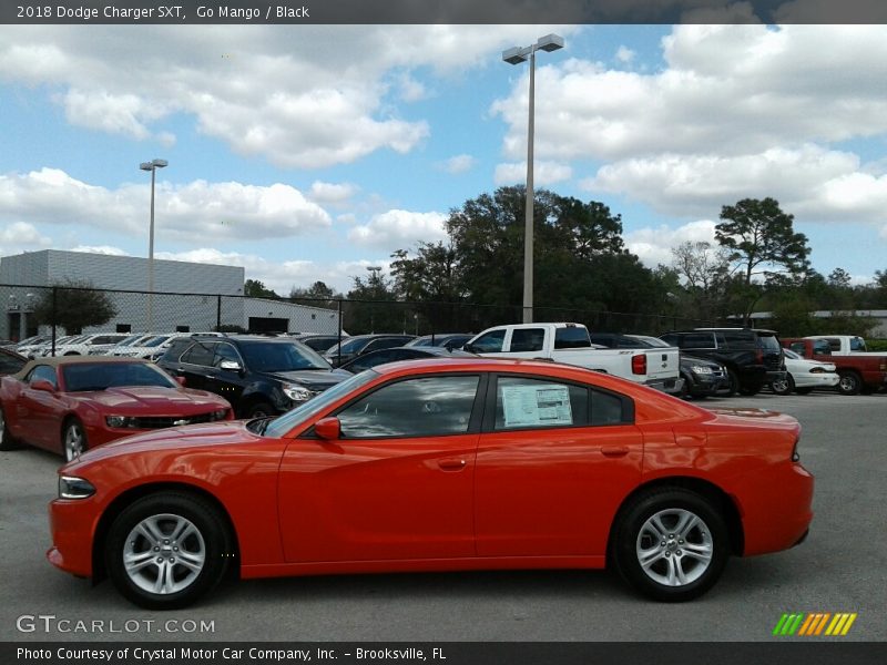 Go Mango / Black 2018 Dodge Charger SXT