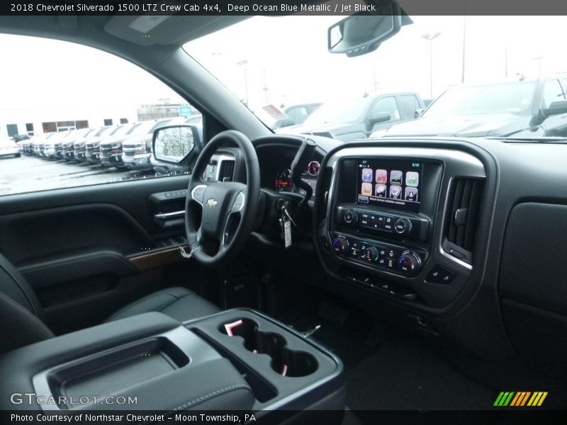 Deep Ocean Blue Metallic / Jet Black 2018 Chevrolet Silverado 1500 LTZ Crew Cab 4x4