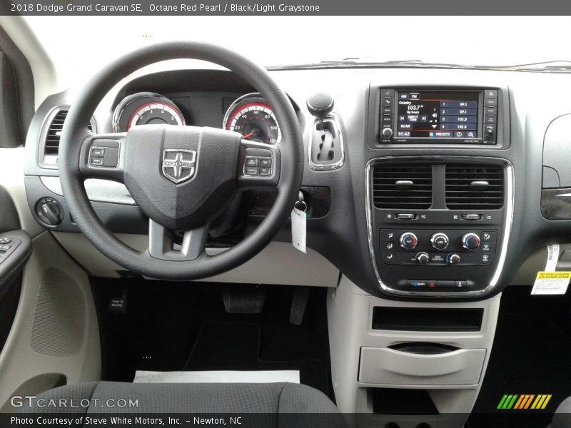 Octane Red Pearl / Black/Light Graystone 2018 Dodge Grand Caravan SE