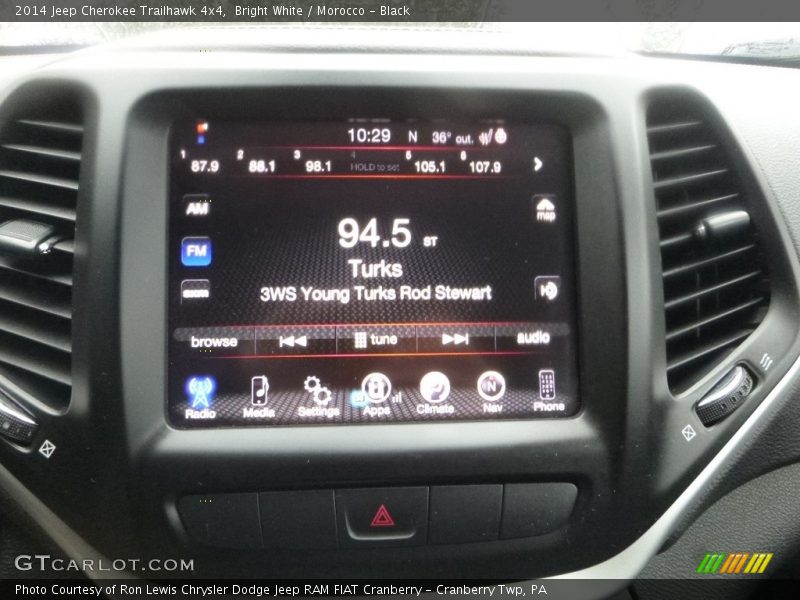 Bright White / Morocco - Black 2014 Jeep Cherokee Trailhawk 4x4