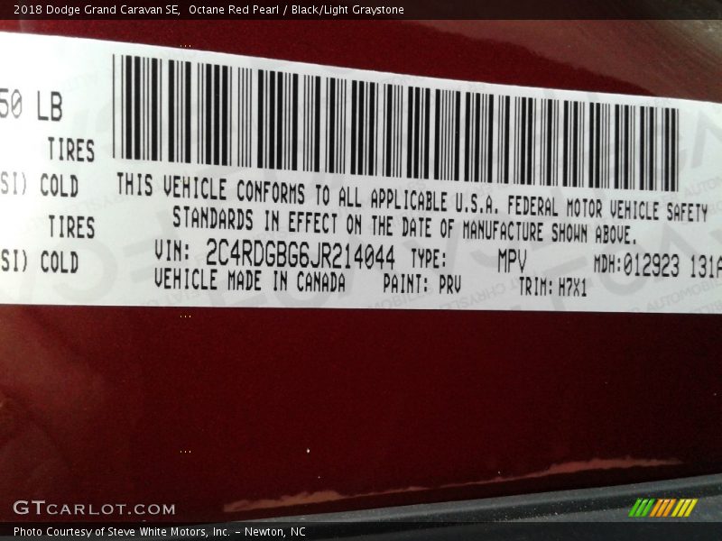 Octane Red Pearl / Black/Light Graystone 2018 Dodge Grand Caravan SE