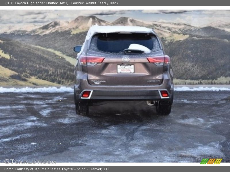 Toasted Walnut Pearl / Black 2018 Toyota Highlander Limited AWD