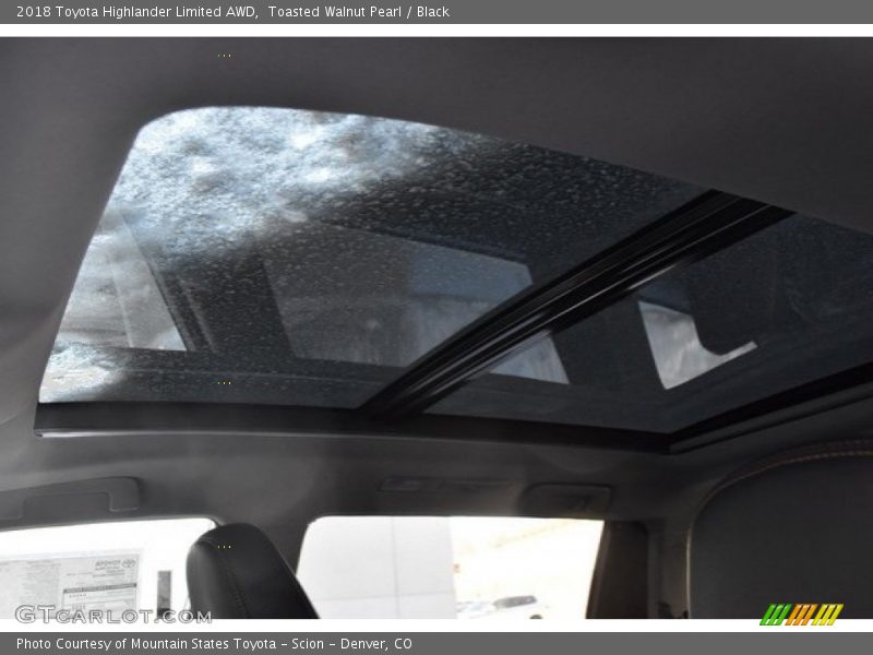 Toasted Walnut Pearl / Black 2018 Toyota Highlander Limited AWD