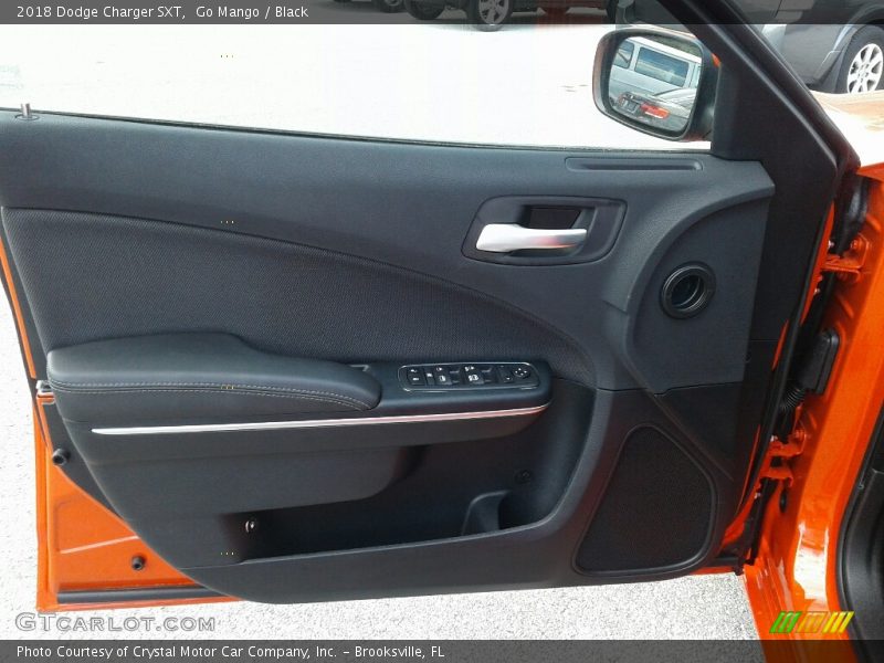 Go Mango / Black 2018 Dodge Charger SXT