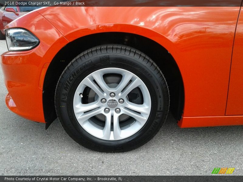 Go Mango / Black 2018 Dodge Charger SXT