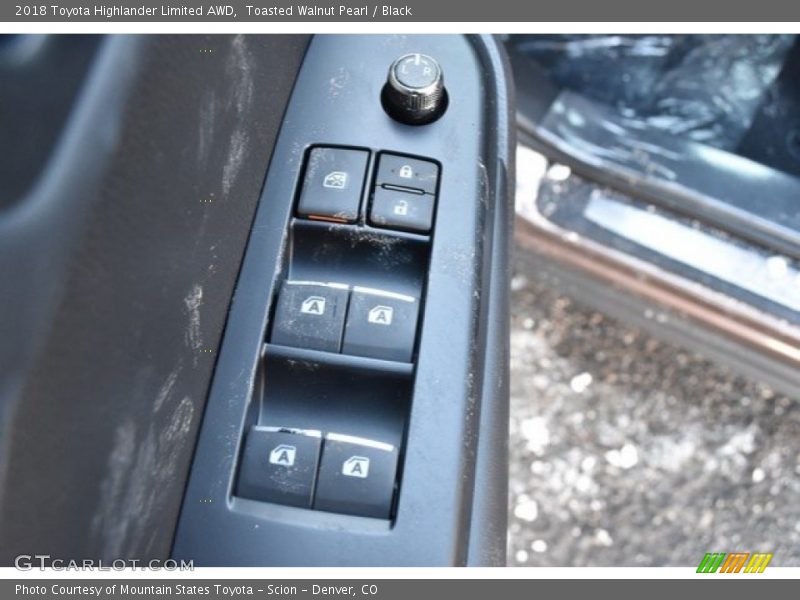 Toasted Walnut Pearl / Black 2018 Toyota Highlander Limited AWD
