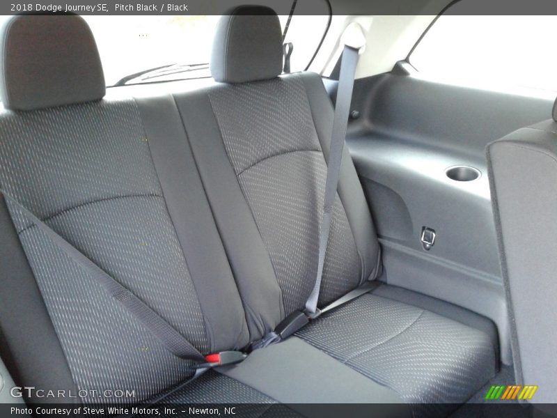 Pitch Black / Black 2018 Dodge Journey SE