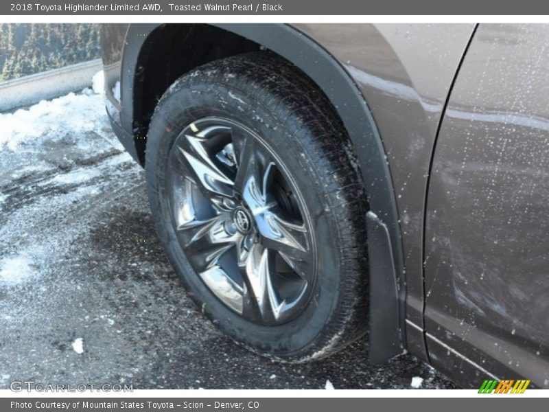 Toasted Walnut Pearl / Black 2018 Toyota Highlander Limited AWD