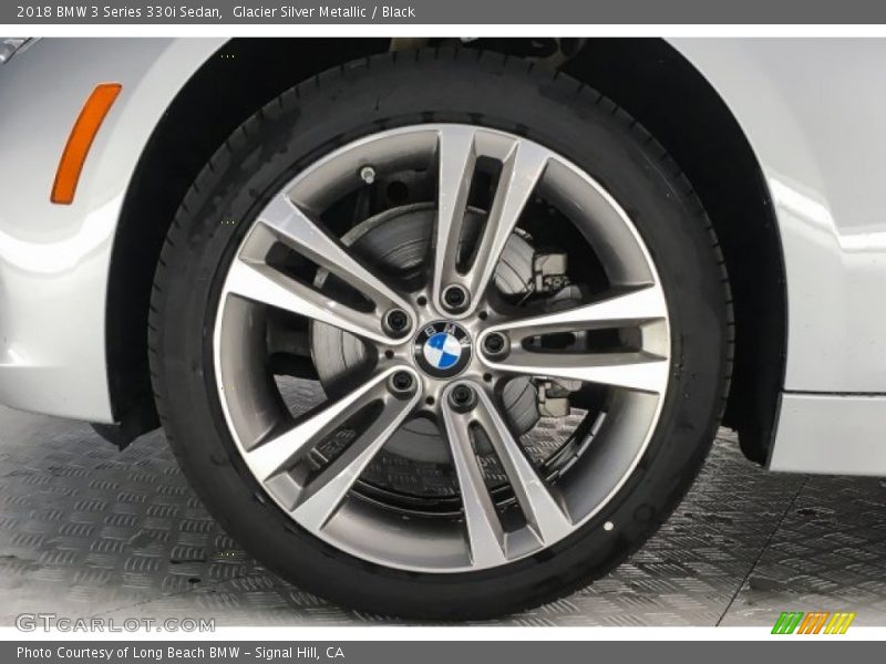 Glacier Silver Metallic / Black 2018 BMW 3 Series 330i Sedan