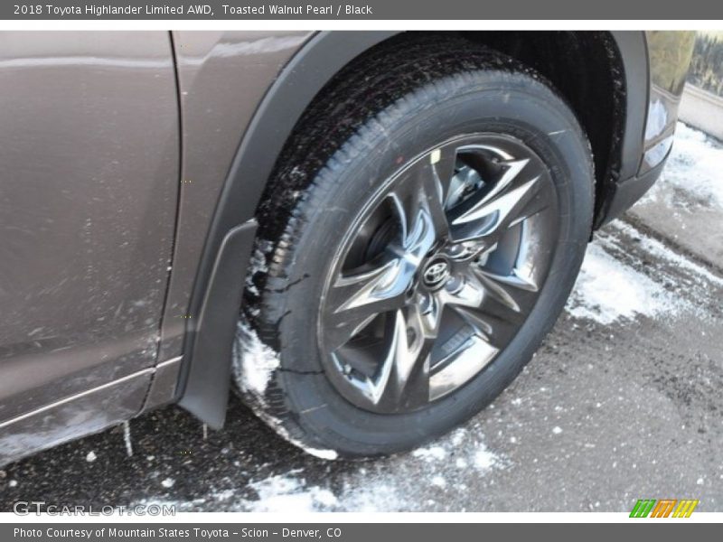 Toasted Walnut Pearl / Black 2018 Toyota Highlander Limited AWD