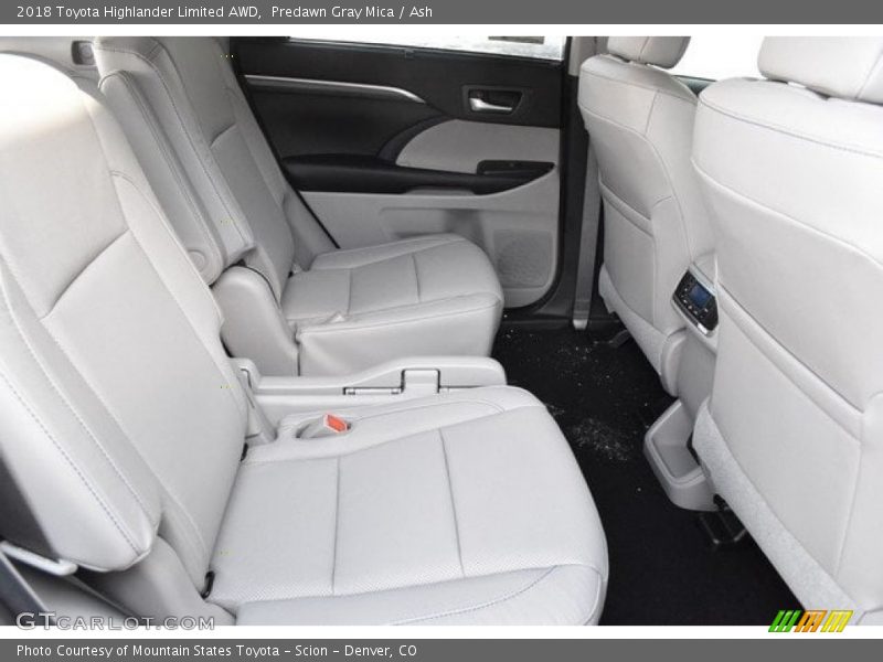 Predawn Gray Mica / Ash 2018 Toyota Highlander Limited AWD