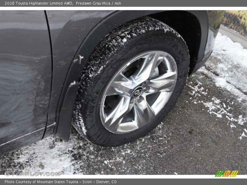 Predawn Gray Mica / Ash 2018 Toyota Highlander Limited AWD