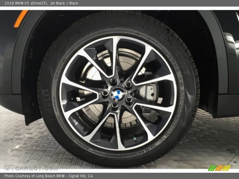 Jet Black / Black 2018 BMW X5 sDrive35i