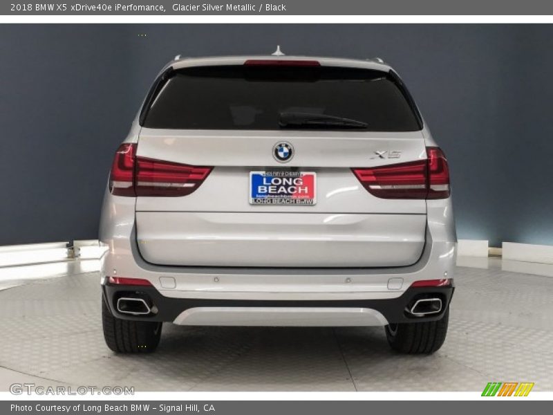 Glacier Silver Metallic / Black 2018 BMW X5 xDrive40e iPerfomance