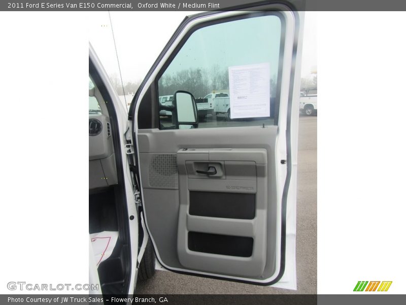 Oxford White / Medium Flint 2011 Ford E Series Van E150 Commercial