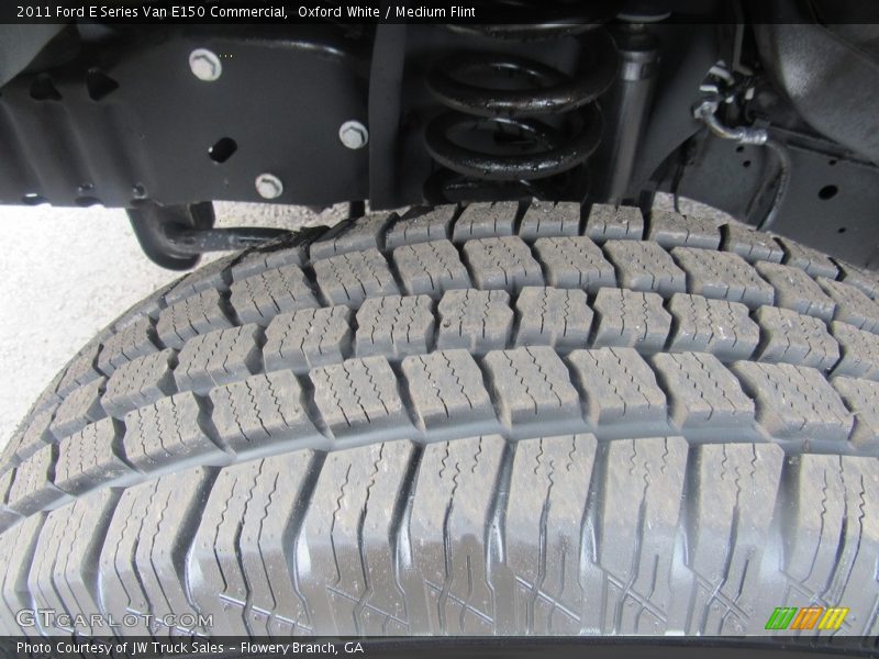 Oxford White / Medium Flint 2011 Ford E Series Van E150 Commercial