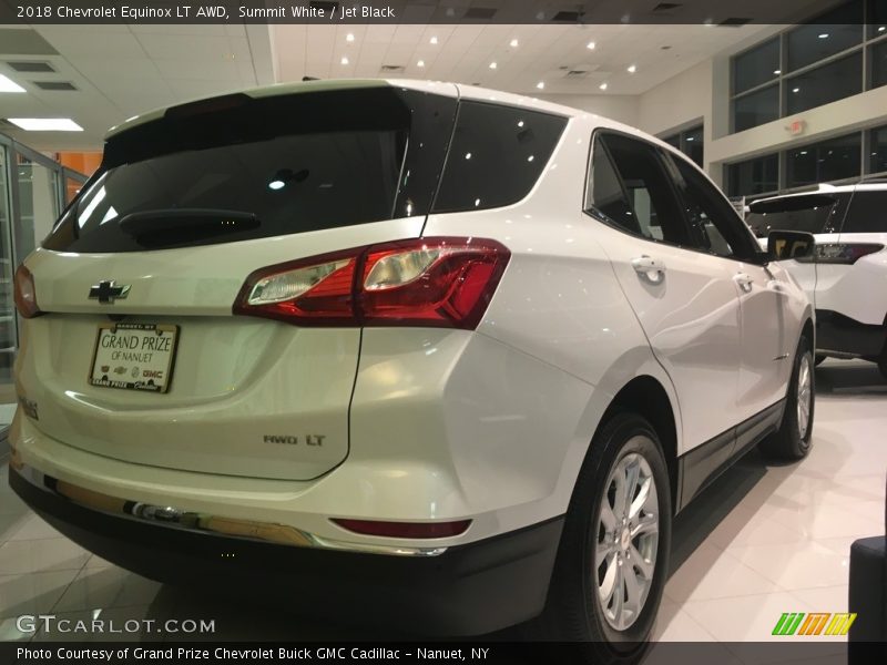 Summit White / Jet Black 2018 Chevrolet Equinox LT AWD