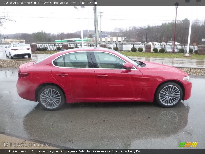 Rosso (Red) Alfa / Black/Tan 2018 Alfa Romeo Giulia Ti AWD
