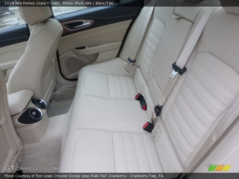 Rosso (Red) Alfa / Black/Tan 2018 Alfa Romeo Giulia Ti AWD