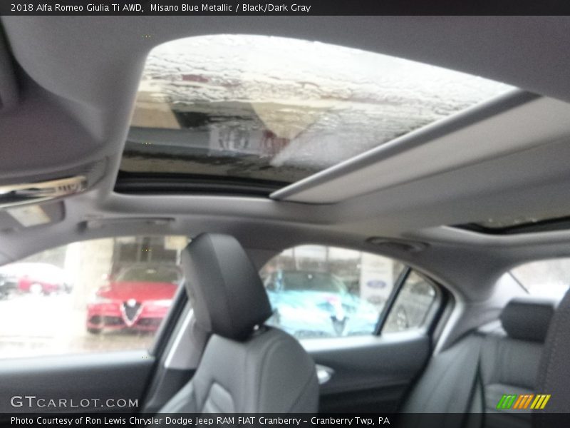 Misano Blue Metallic / Black/Dark Gray 2018 Alfa Romeo Giulia Ti AWD