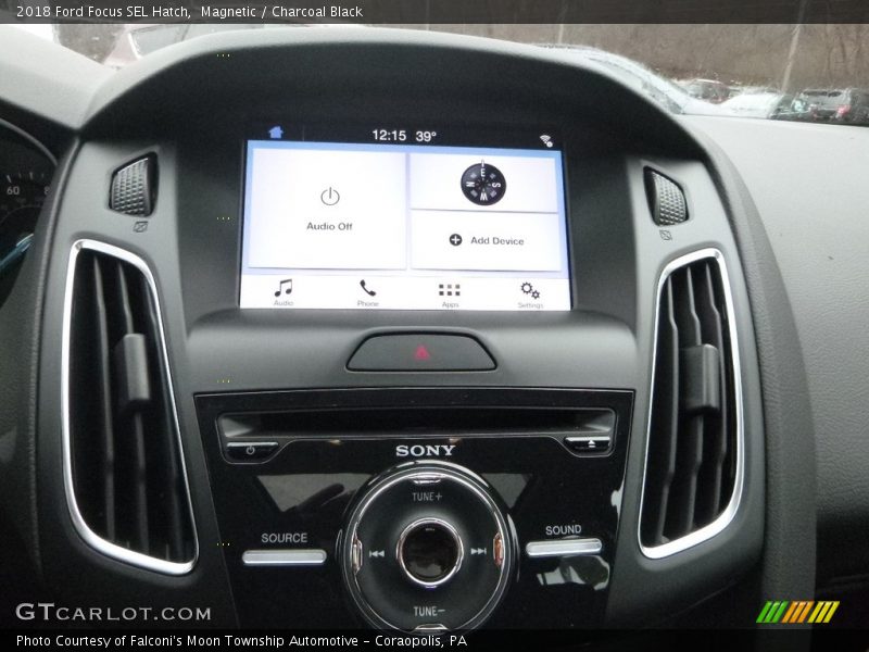 Magnetic / Charcoal Black 2018 Ford Focus SEL Hatch