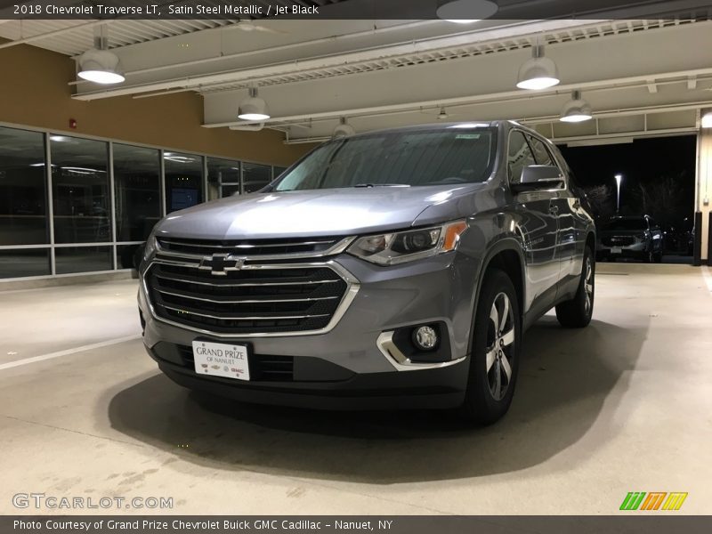 Satin Steel Metallic / Jet Black 2018 Chevrolet Traverse LT