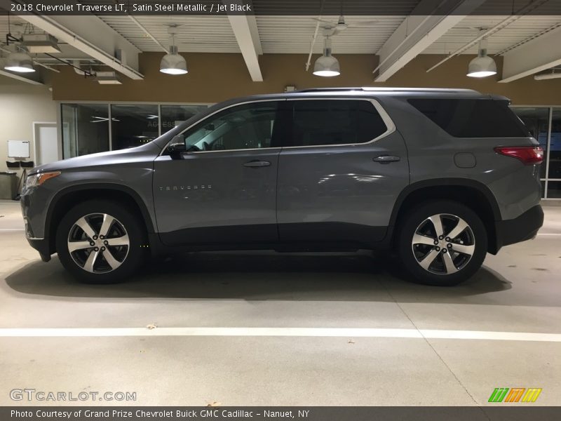 Satin Steel Metallic / Jet Black 2018 Chevrolet Traverse LT
