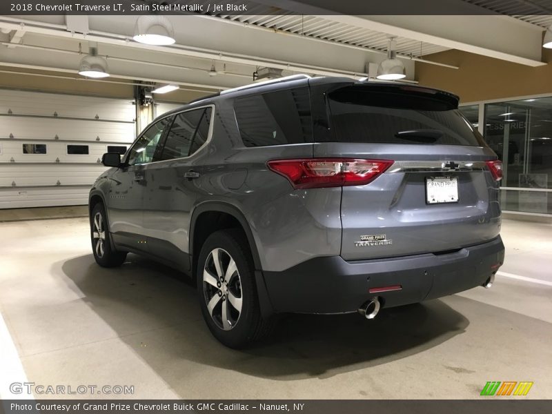Satin Steel Metallic / Jet Black 2018 Chevrolet Traverse LT
