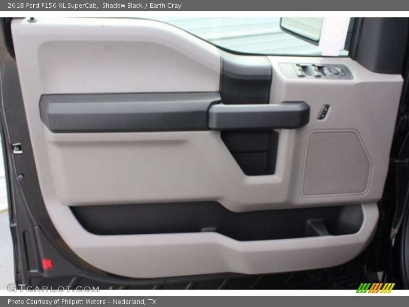 Shadow Black / Earth Gray 2018 Ford F150 XL SuperCab