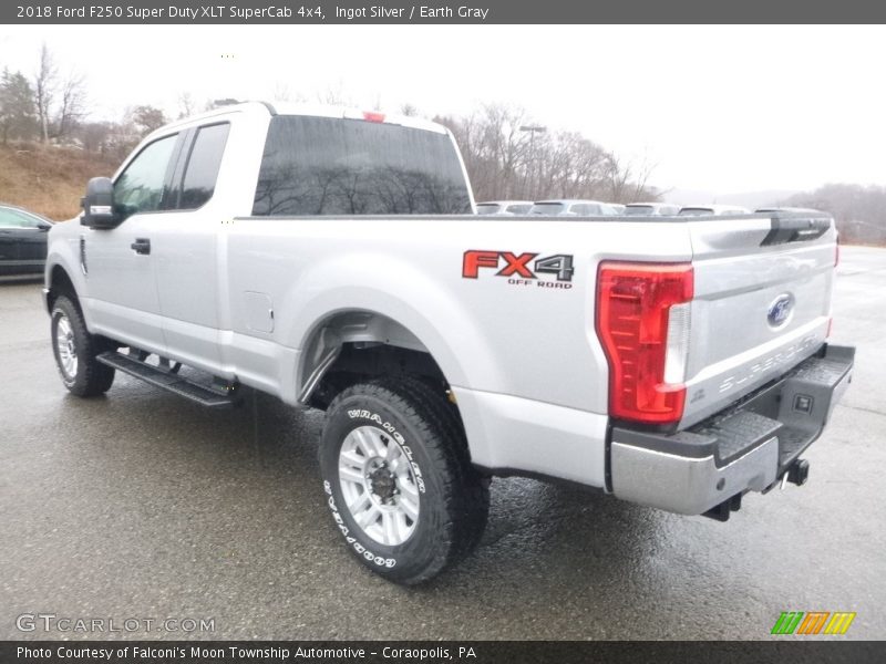 Ingot Silver / Earth Gray 2018 Ford F250 Super Duty XLT SuperCab 4x4
