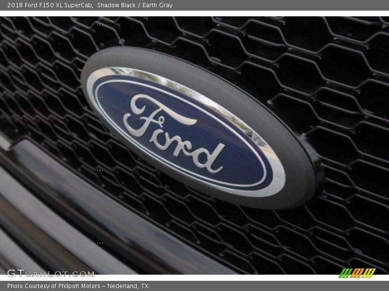 Shadow Black / Earth Gray 2018 Ford F150 XL SuperCab