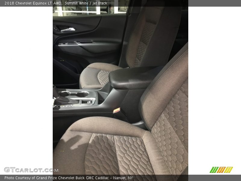 Summit White / Jet Black 2018 Chevrolet Equinox LT AWD