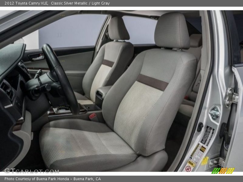 Classic Silver Metallic / Light Gray 2012 Toyota Camry XLE