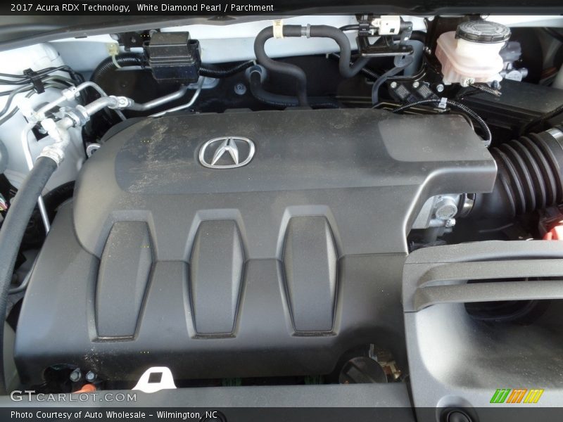 White Diamond Pearl / Parchment 2017 Acura RDX Technology