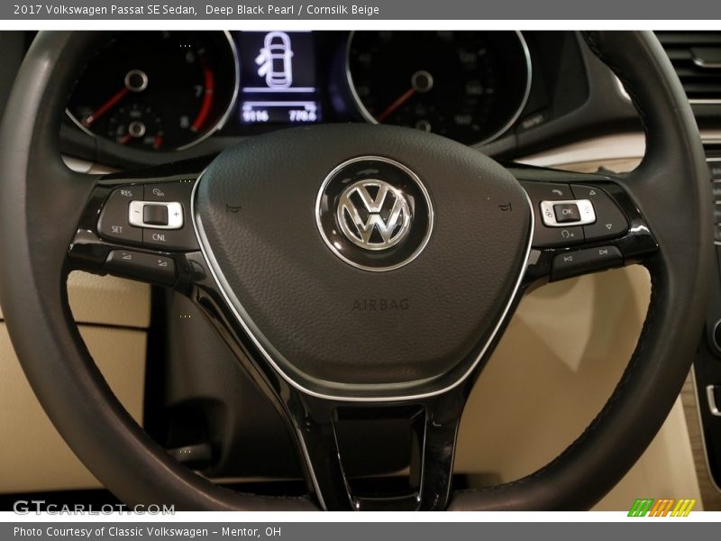 Deep Black Pearl / Cornsilk Beige 2017 Volkswagen Passat SE Sedan