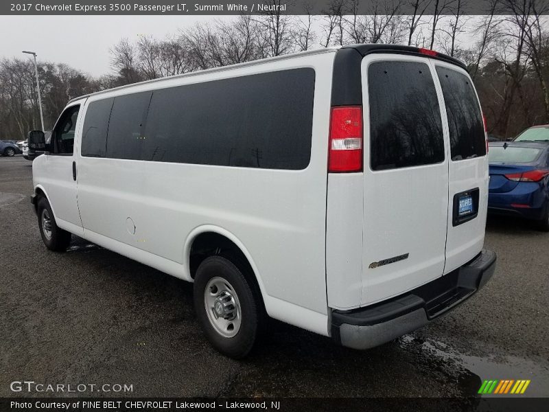 Summit White / Neutral 2017 Chevrolet Express 3500 Passenger LT