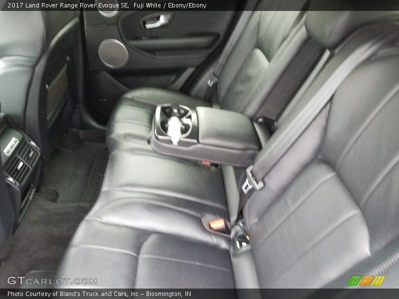 Fuji White / Ebony/Ebony 2017 Land Rover Range Rover Evoque SE