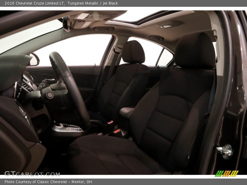 Tungsten Metallic / Jet Black 2016 Chevrolet Cruze Limited LT