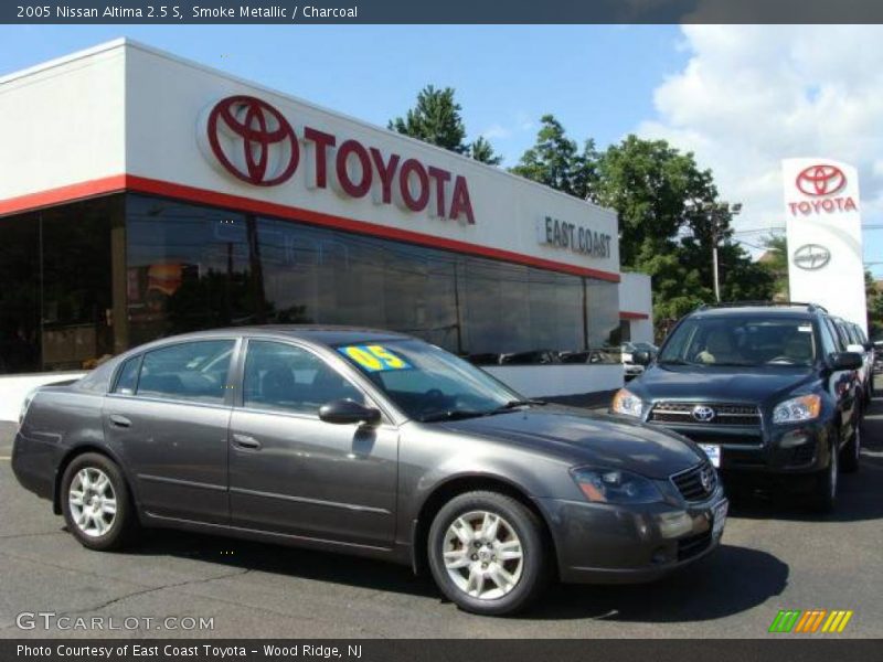 Smoke Metallic / Charcoal 2005 Nissan Altima 2.5 S