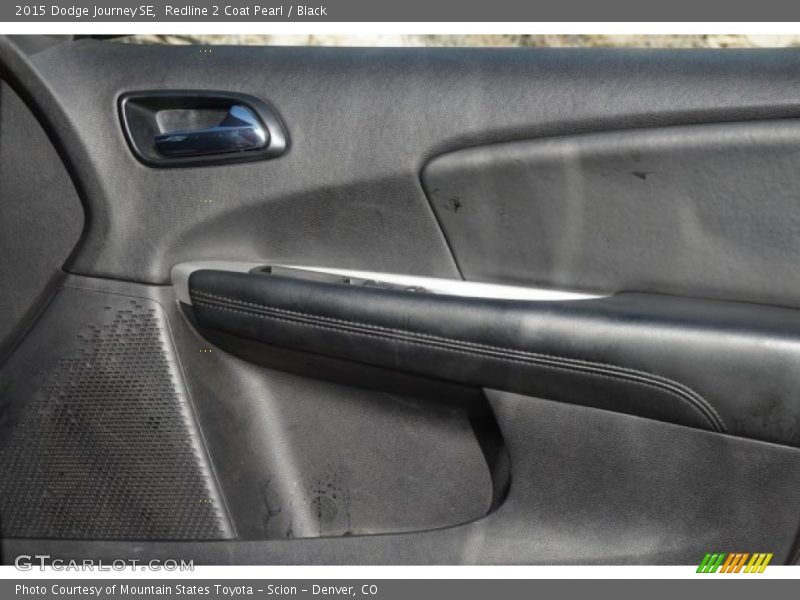 Redline 2 Coat Pearl / Black 2015 Dodge Journey SE