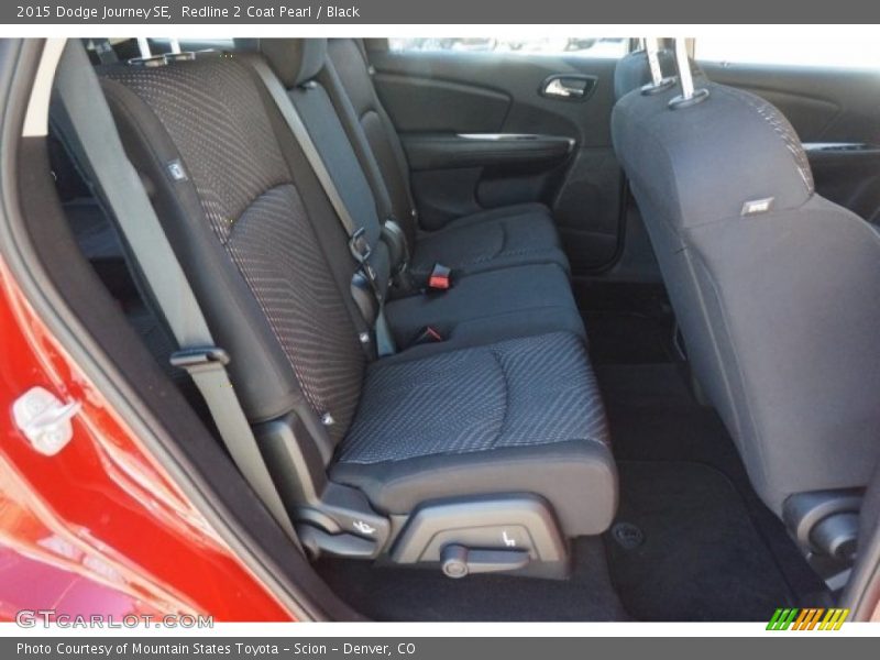 Redline 2 Coat Pearl / Black 2015 Dodge Journey SE