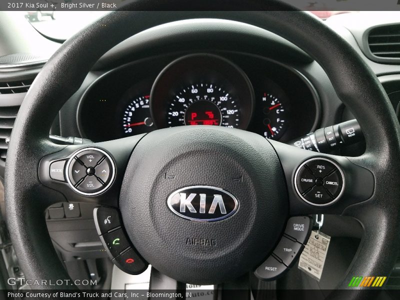 Bright Silver / Black 2017 Kia Soul +