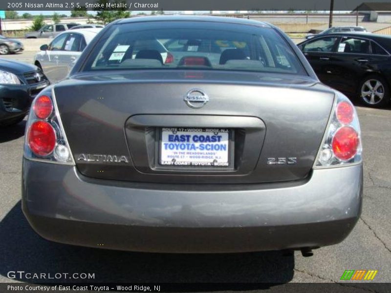 Smoke Metallic / Charcoal 2005 Nissan Altima 2.5 S
