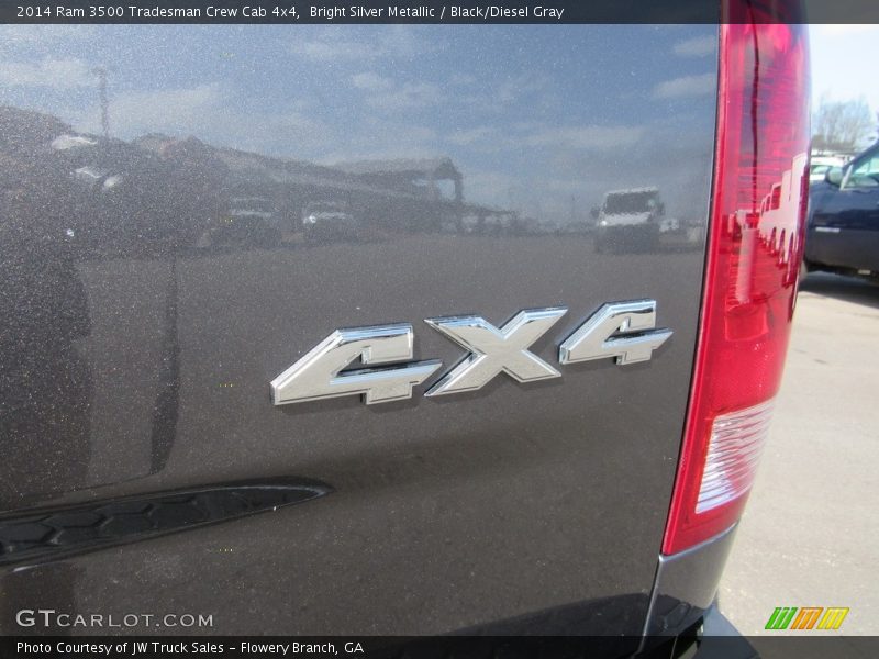 Bright Silver Metallic / Black/Diesel Gray 2014 Ram 3500 Tradesman Crew Cab 4x4