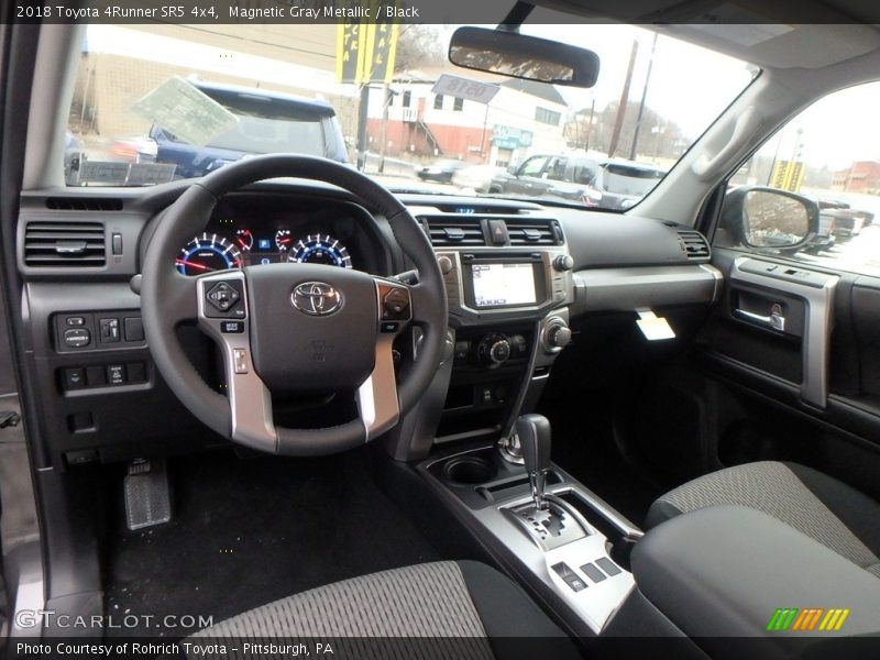 Magnetic Gray Metallic / Black 2018 Toyota 4Runner SR5 4x4