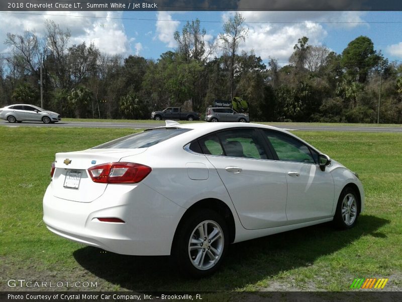 Summit White / Jet Black 2018 Chevrolet Cruze LT