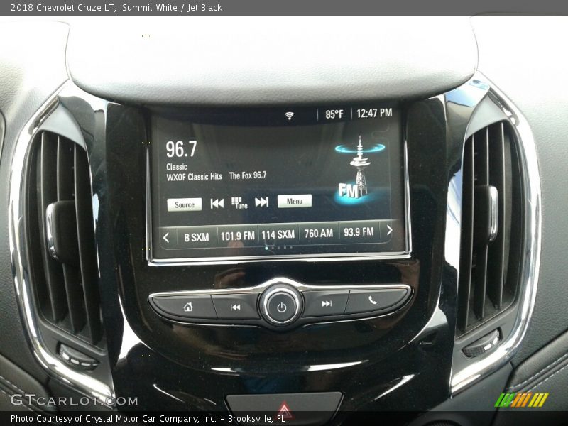 Summit White / Jet Black 2018 Chevrolet Cruze LT