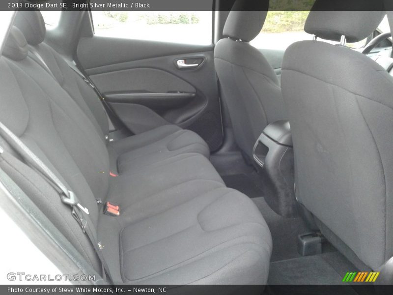 Bright Silver Metallic / Black 2013 Dodge Dart SE