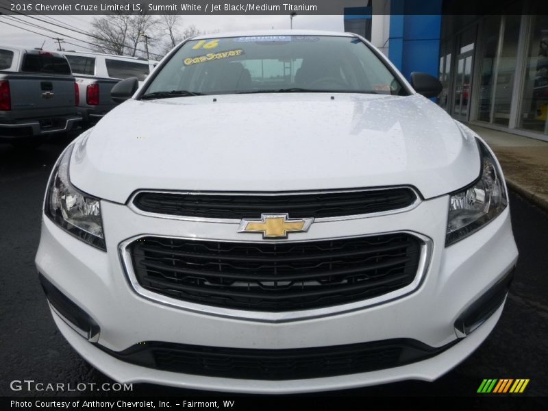 Summit White / Jet Black/Medium Titanium 2016 Chevrolet Cruze Limited LS