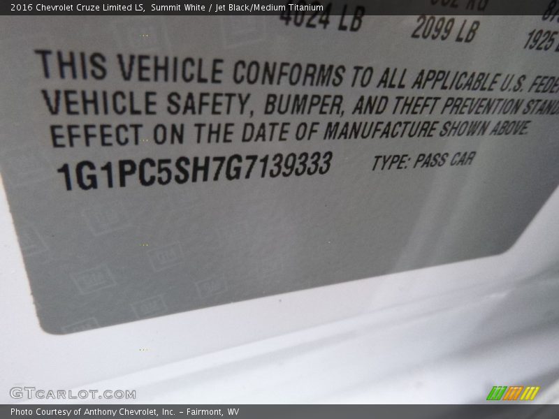 Summit White / Jet Black/Medium Titanium 2016 Chevrolet Cruze Limited LS